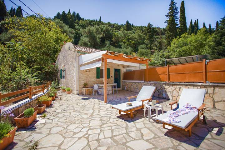 Cottage für 3 Personen, mit Balkon und Terrasse sowie Garten auf Korfu - 2
