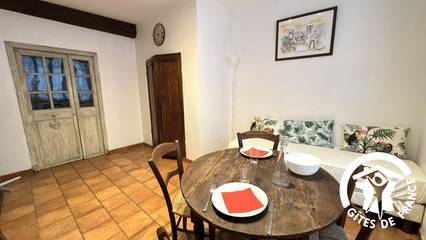 Gîte pour 2 personnes, animaux acceptés à Caunes-Minervois