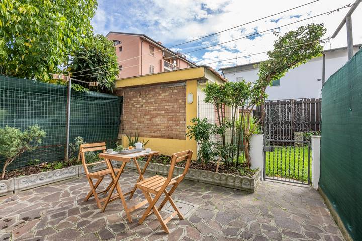 Apartamento entero, Sage&Rosemary Home - with Garden in Pisa, Costa de la Maremma