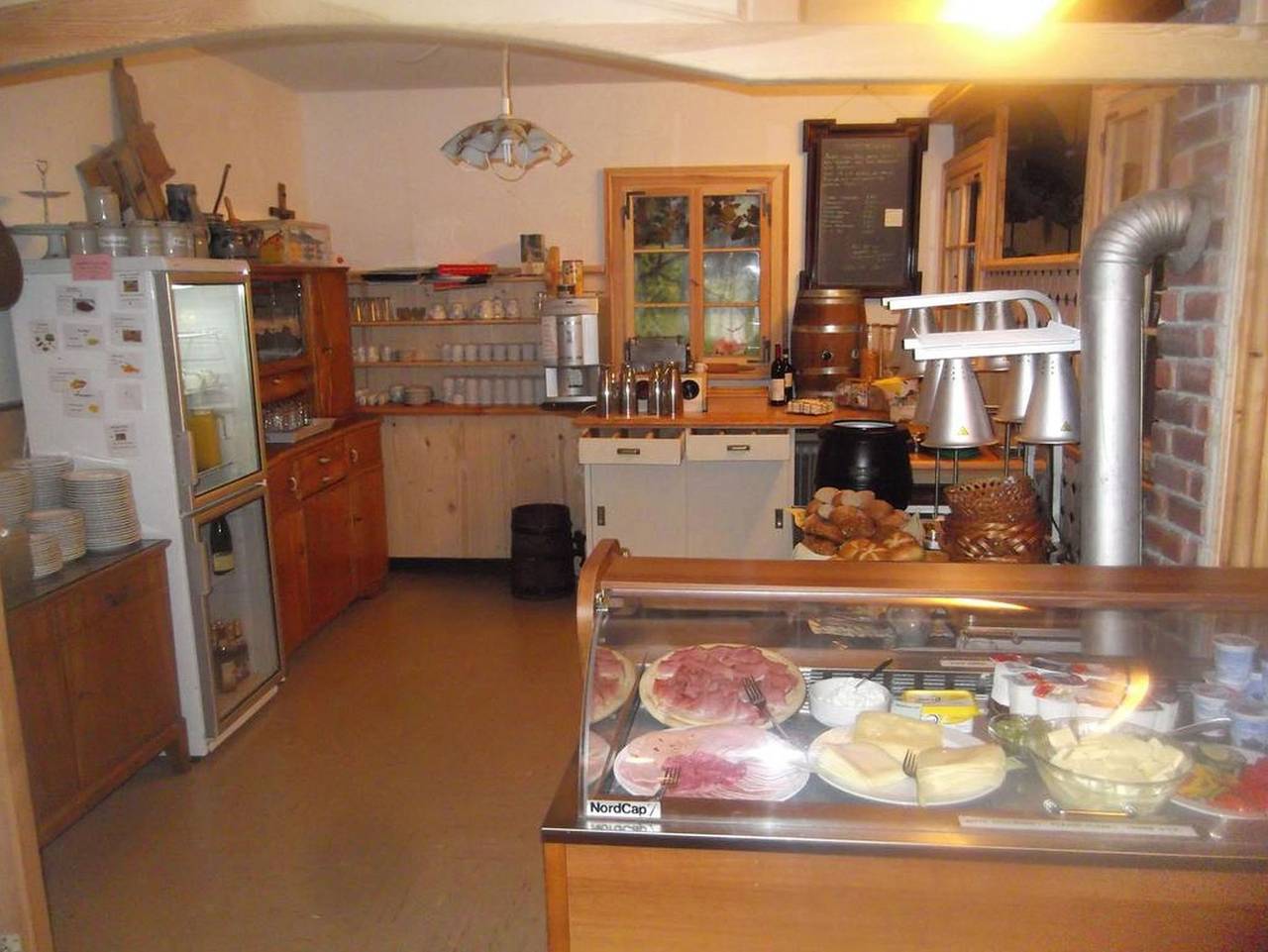 Schwarzwaldhotel - Gasthof Hirsch - Doppelzimmer mit Balkon, Dusche und Wc in Bad Wildbad, Nordschwarzwald