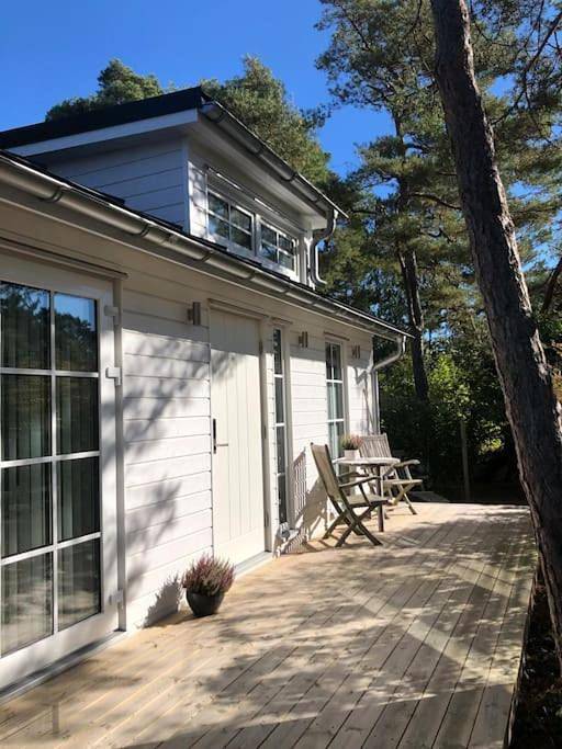 Hus för 2 Personer, med trädgård i Höllviken