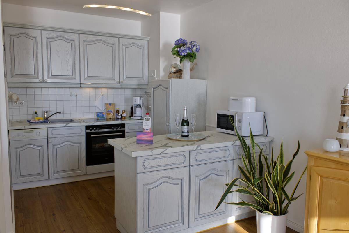 Ganze Ferienwohnung, Inselblume 16 - Ferienwohnung mit Meerblick in der Strandburg B2.6 in Ostfehmarn, Fehmarn