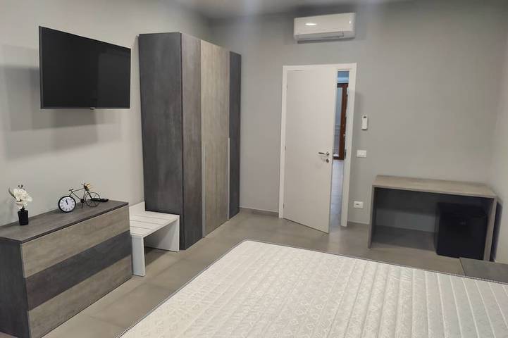 Appartamento intero, Cuneo Bedrooms in Cuneo, Provincia di Cuneo