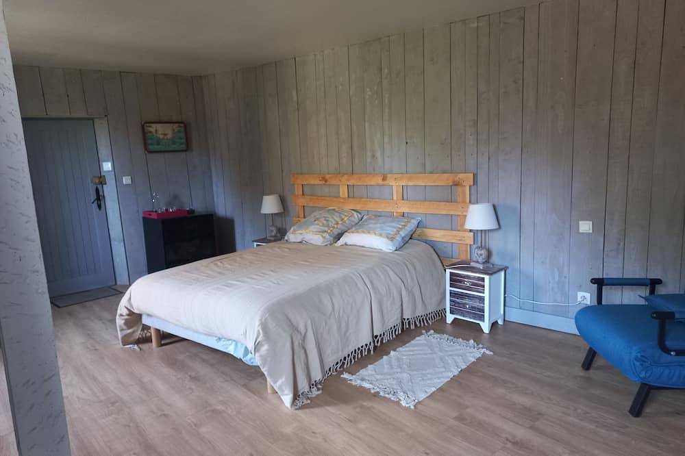 La Grange aux Mille Feuilles charming bed and breakfast - Castres, in Castres, Castres region