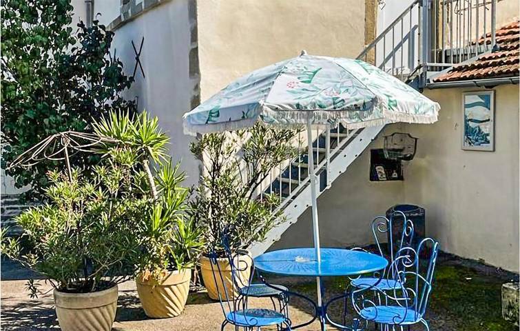 Gîte pour 6 personnes, avec jardin et terrasse dans Corre - 4