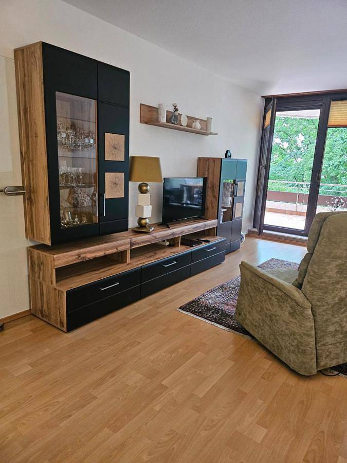 Ferienwohnung für 2 Personen, mit Ausblick und Pool sowie Terrasse und Sauna in Bad Salzuflen - 3