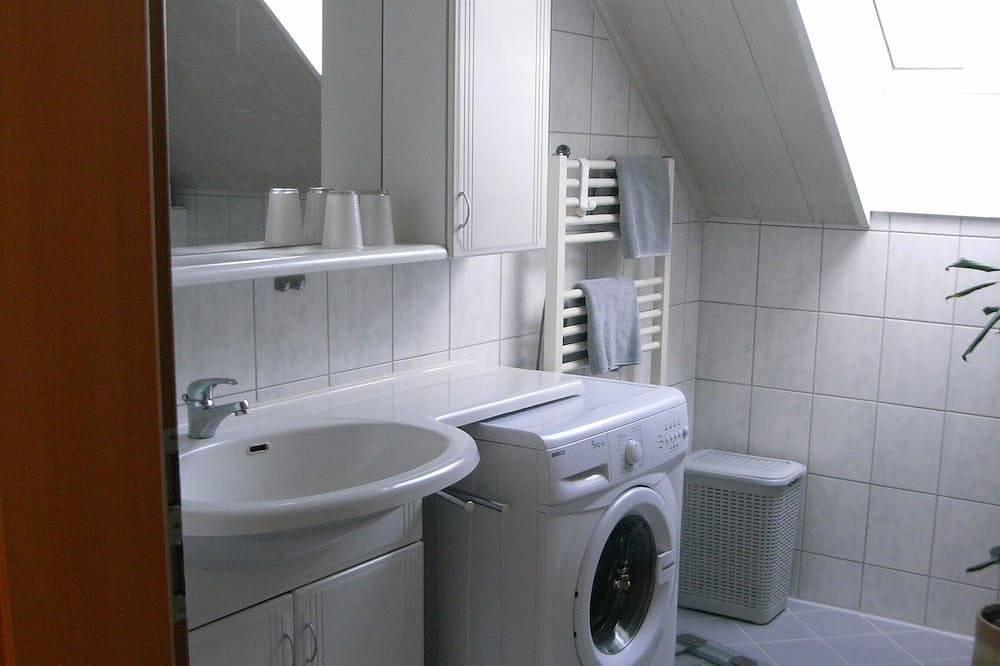 Ganze Wohnung, Ruhe und Entspannung pur in Hirschau, Ostbayern