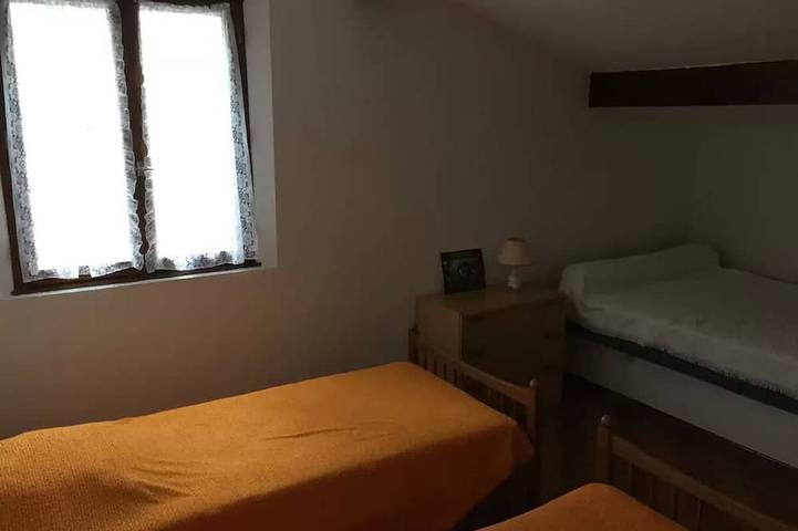 Location de vacances pour 12 personnes, avec jardin à Solaro - 4