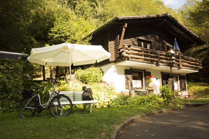 Villa voor 2 personen, met Terras en Tuin in de Eifel