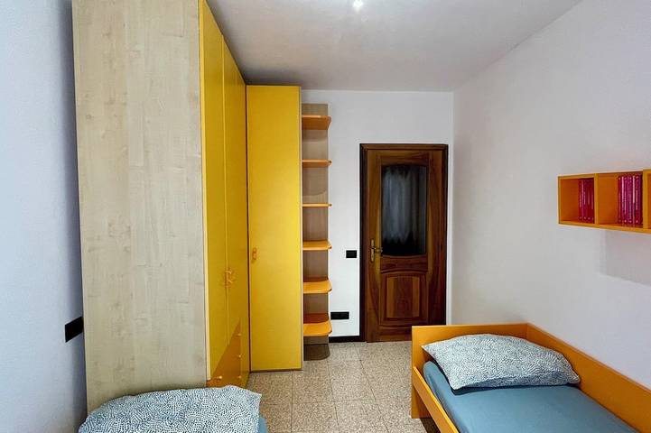 Appartement entier, Luciana House 2 - Apartment Two Steps From City Center And Lake Major in Arona (Lago Maggiore), Commune de Arona