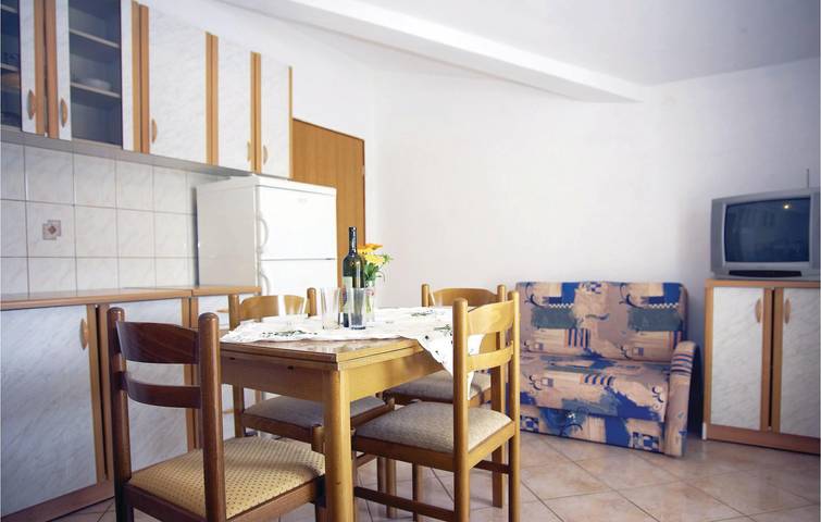 Gîte pour 4 personnes, avec terrasse à Zaboric - 4