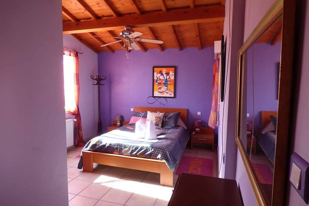 Villa 8 personnes, piscine, balnéo, calme absolu, dans les Corbières proche mer in Tournissan, Région de Limoux