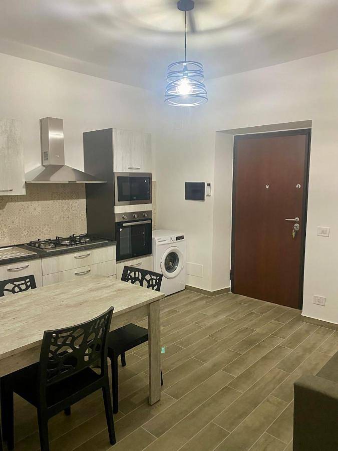 Gîte pour 4 personnes, avec Terrasse à Melito di Porto Salvo - 3