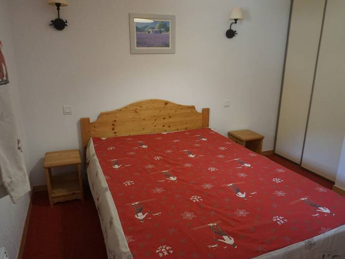 Ganze Wohnung, 2-Zimmer-Wohnung, 4 Pers, Pool, Wlan, überdachter Parkplatz in Orcières, Nationalpark Écrins
