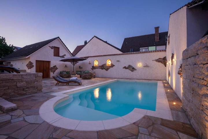 Ferienhaus für 10 Personen, mit Terrasse und Pool in Kaiserstuhl - 4