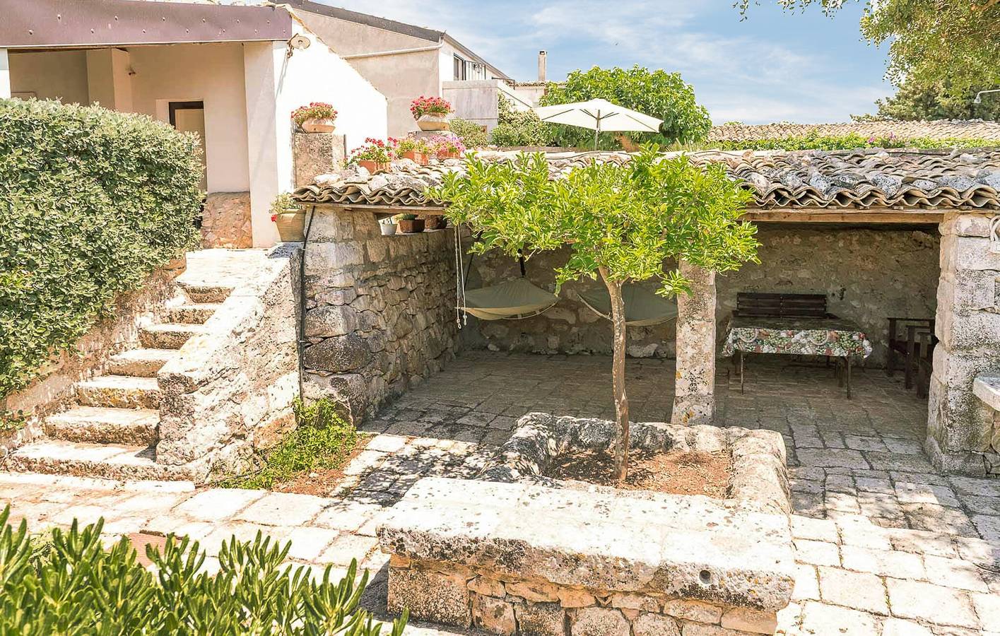 Appartement confortable avec piscine, terrasse et parking in Ragusa, Province de Ragusa