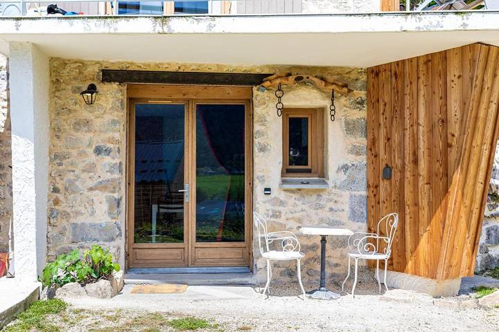 Gîte pour 4 personnes, avec jardin ainsi que terrasse et vue à Le Sappey-en-Chartreuse - 3