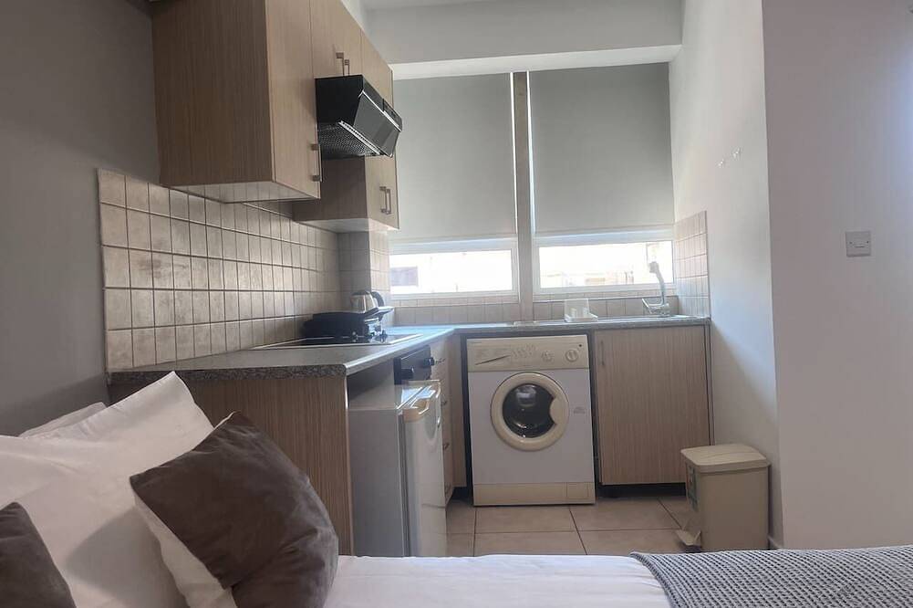 Ganze Wohnung, Phaedrus Living: Hoopoe Residencies 204 in Nikosia, Südzypern