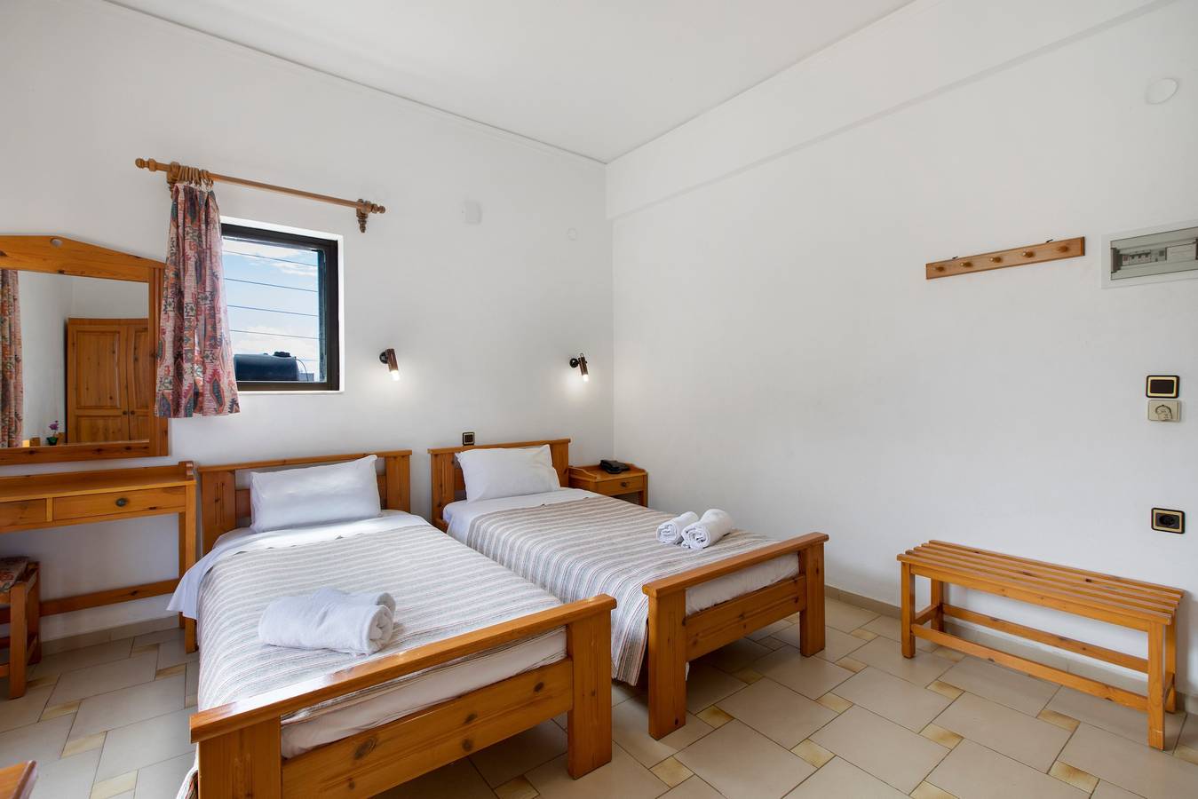 Estudio entero, Estudio 'Popi Budget 2 Adultos' con vistas a la montaña, Wi-Fi y aire acondicionado in Agia Marina, Region de Chania