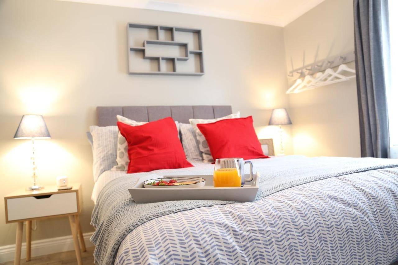 Entire apartment, One-Bedroom Apartment in Exeter, Devon