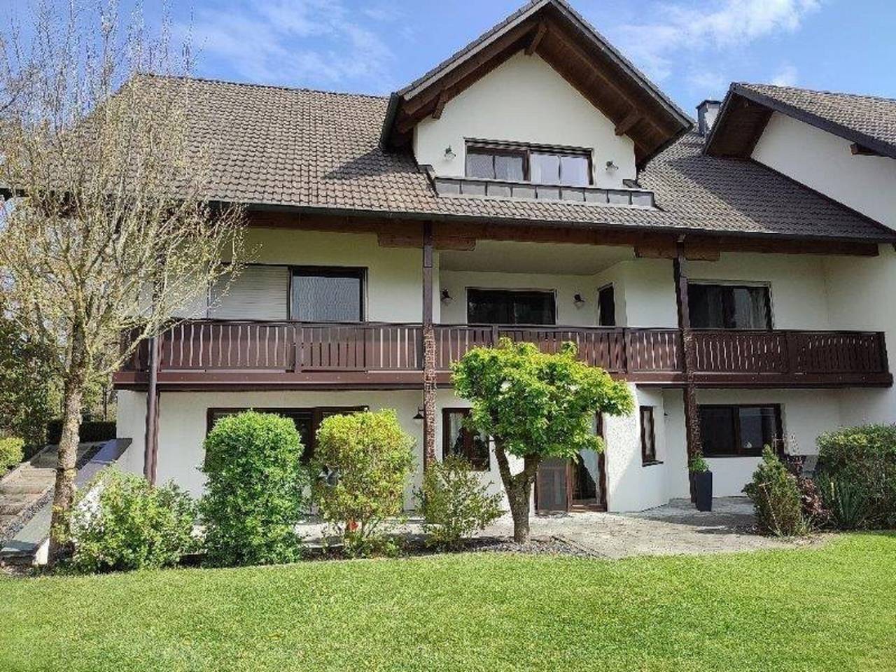 Gästewohnung Mühlstein - Gästewohnung mit Terrasse in Hohenthann, Ostbayern