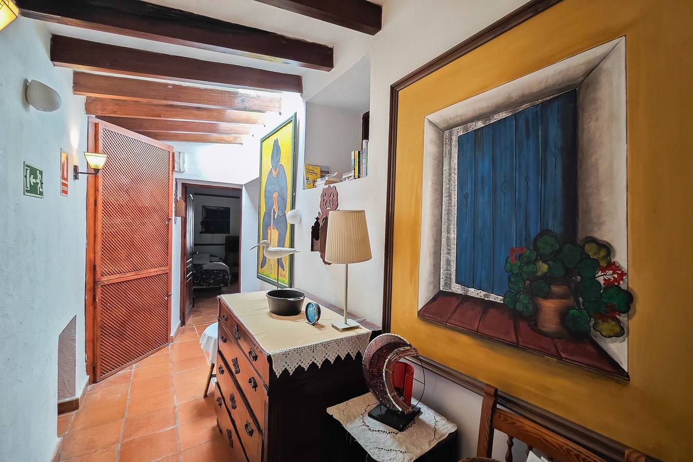 Apartment 'Navila Palmera' with Shared Pool, Wi-Fi and Air Conditioning in Dalt Vila, Ibiza (Municipality)