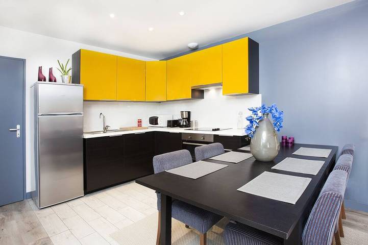 Location de vacances pour 6 personnes, avec jardin et terrasse à Vitry-sur-Seine