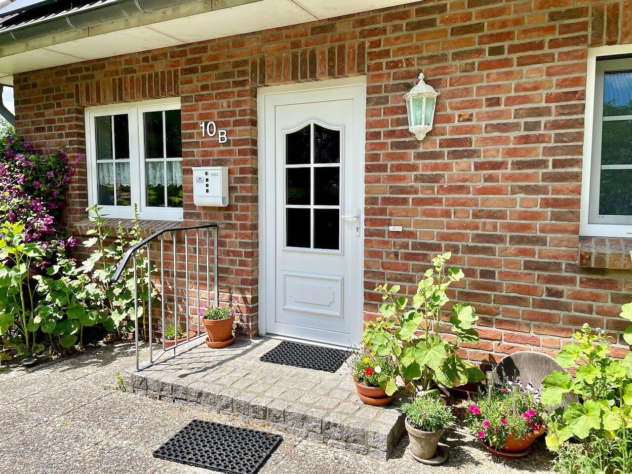 Ferienhaus 'Ferienhaus Immerlicht Norddeich S-H' mit privater Terrasse, privatem Garten und Wi-Fi in Norddeich (Schleswig-Holstein), Nordseeküste