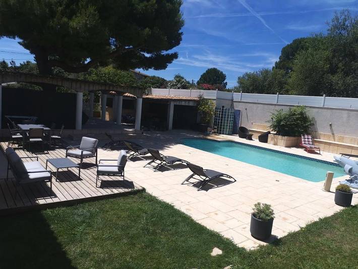 Gîte pour 2 personnes, avec jacuzzi ainsi que piscine et jardin à Poussan - 2