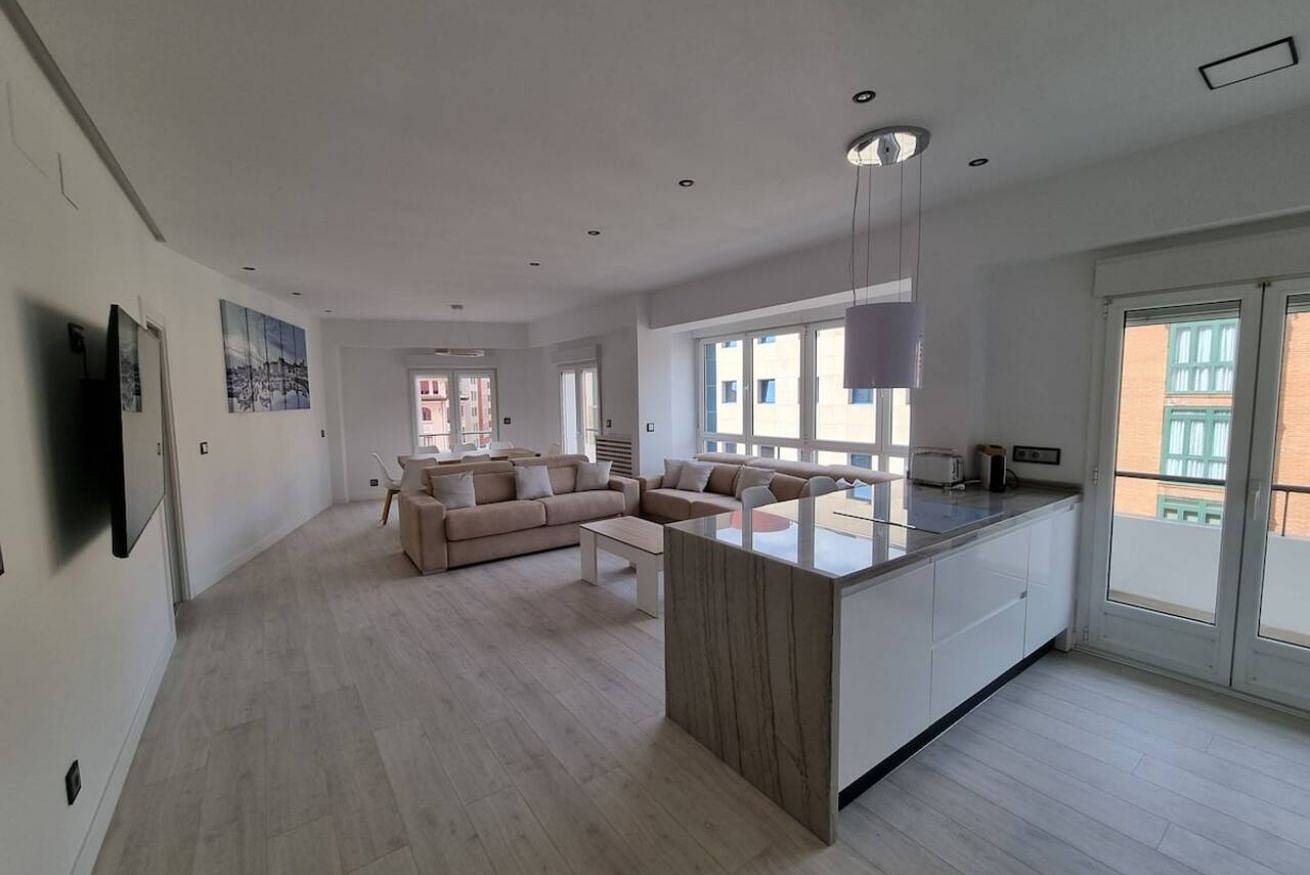 Ganze Wohnung, 131A - Espectacular apartment for 8 people in Distrito Centro (Gijón), Gijón