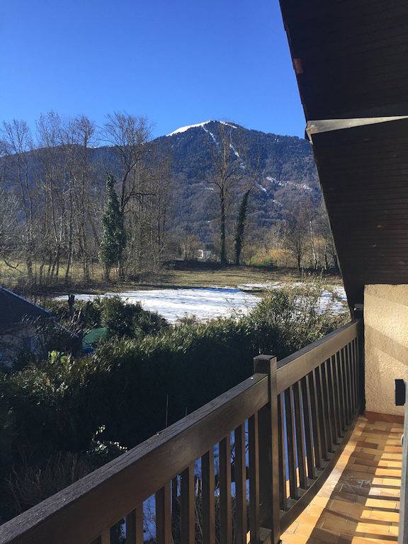 Gîte pour 10 personnes, avec jardin et terrasse, animaux acceptés dans Haute-Garonne - 2
