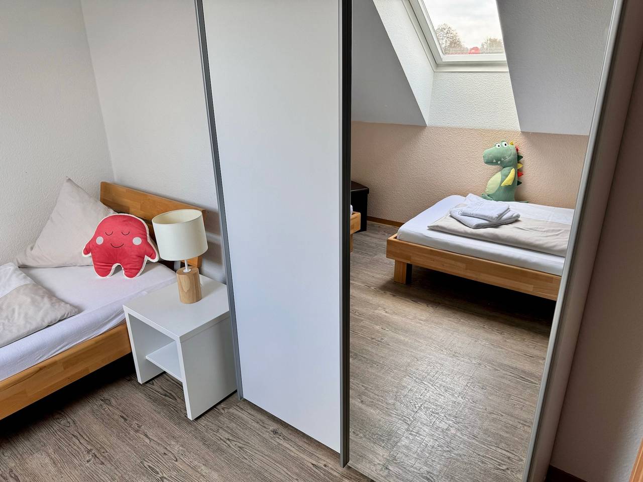 Ganze Ferienwohnung, Ela's Hof - Blütenflair in Rieste, Hasetal