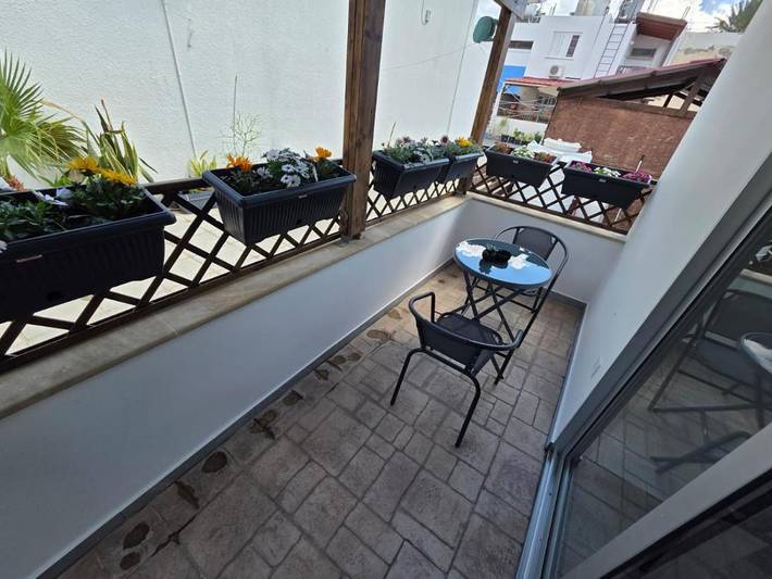 Maison d’hôte pour 3 personnes, avec vue ainsi que jardin et terrasse à Larnaca - 3