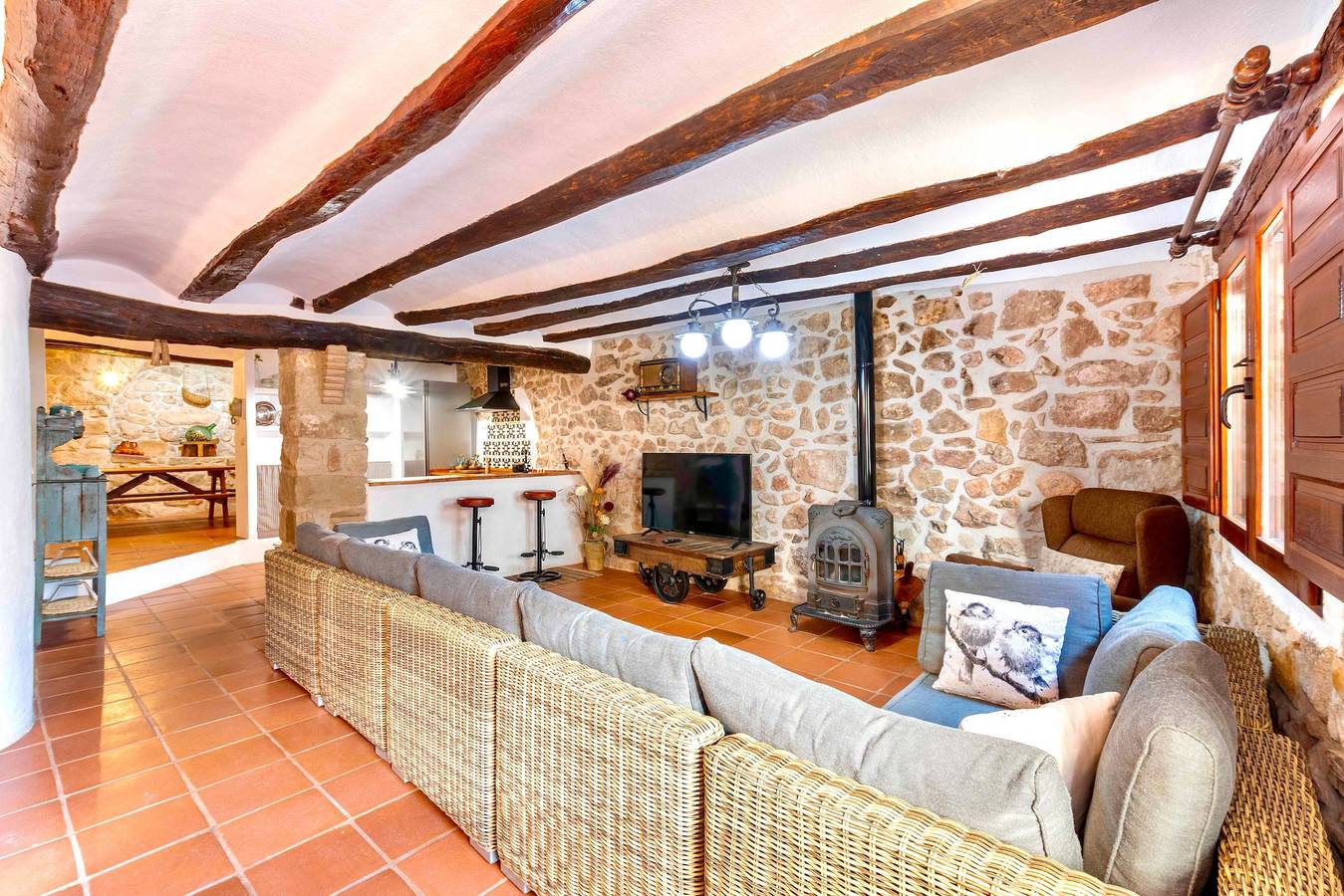 Casa rural 'La Casuna' con vistas a la montaña, terraza privada y Wi-Fi in Olba, Provincia de Teruel