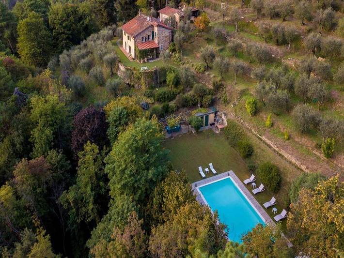Agriturismo voor 6 personen, met zwembad en tuin in Lucca