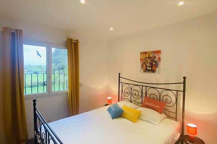 Location de vacances pour 6 personnes, avec jardin à Villemoustaussou - 2