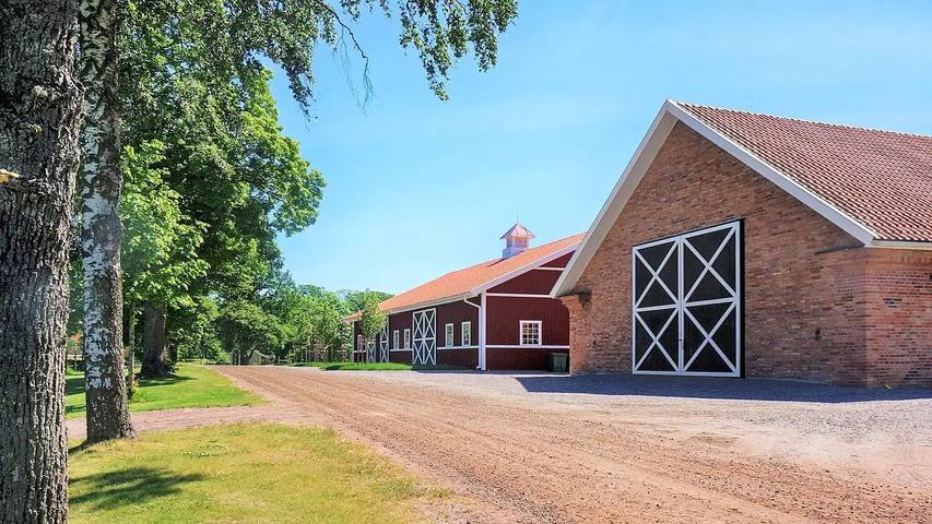 Ferienhaus für 15 Personen, mit Whirlpool und Garten in Gullspang - 4