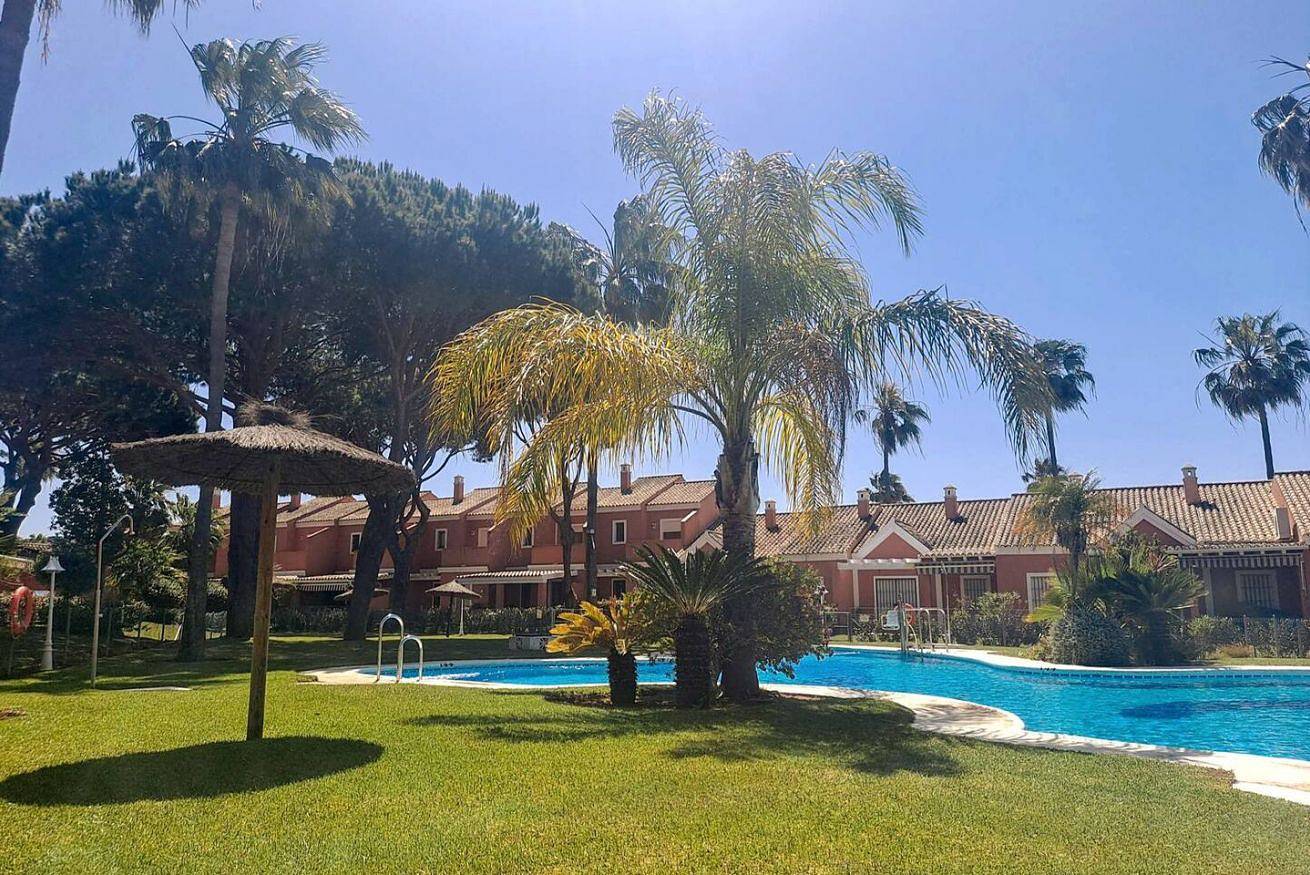 Apartamento entero, Novo Sancti Petri, con piscina todo el año, La Mariposa  in Novo Sancti Petri, Chiclana de la Frontera
