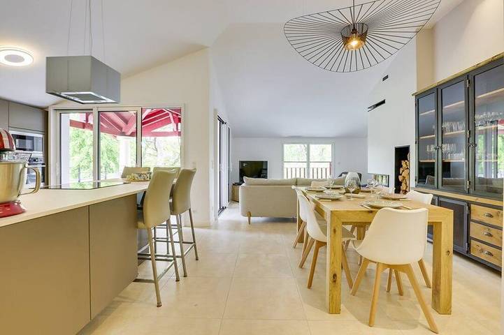 Gîte pour 8 personnes dans Office De Tourisme D Hossegor