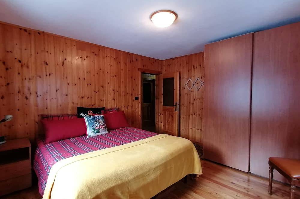 Appartamento intero, Appartamento sul Liro, per affitti brevi. Ideale per famiglie e amici. in Campodolcino (Borgo), Campodolcino