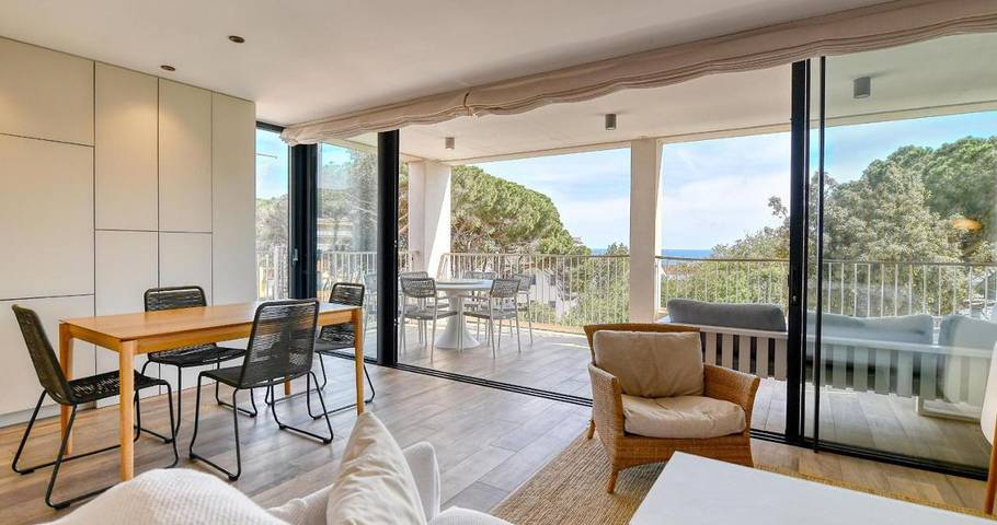 Holiday apartment for 6 people, with terrace - 1