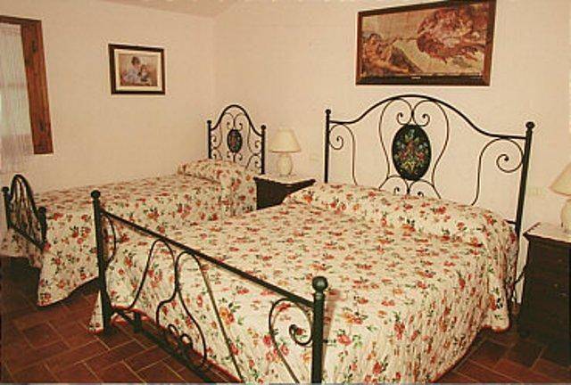 Ganze Ferienwohnung, Ferienwohnung mit möbliertem Balkon in Minucciano, Garfagnana
