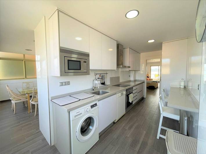 Location de vacances pour 6 personnes, avec balcon et piscine dans La Manga del Mar Menor - 3