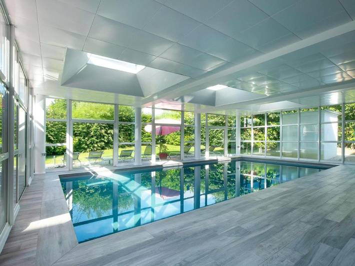 Hôtel pour 4 personnes, avec vue et sauna ainsi que piscine et jardin, animaux acceptés