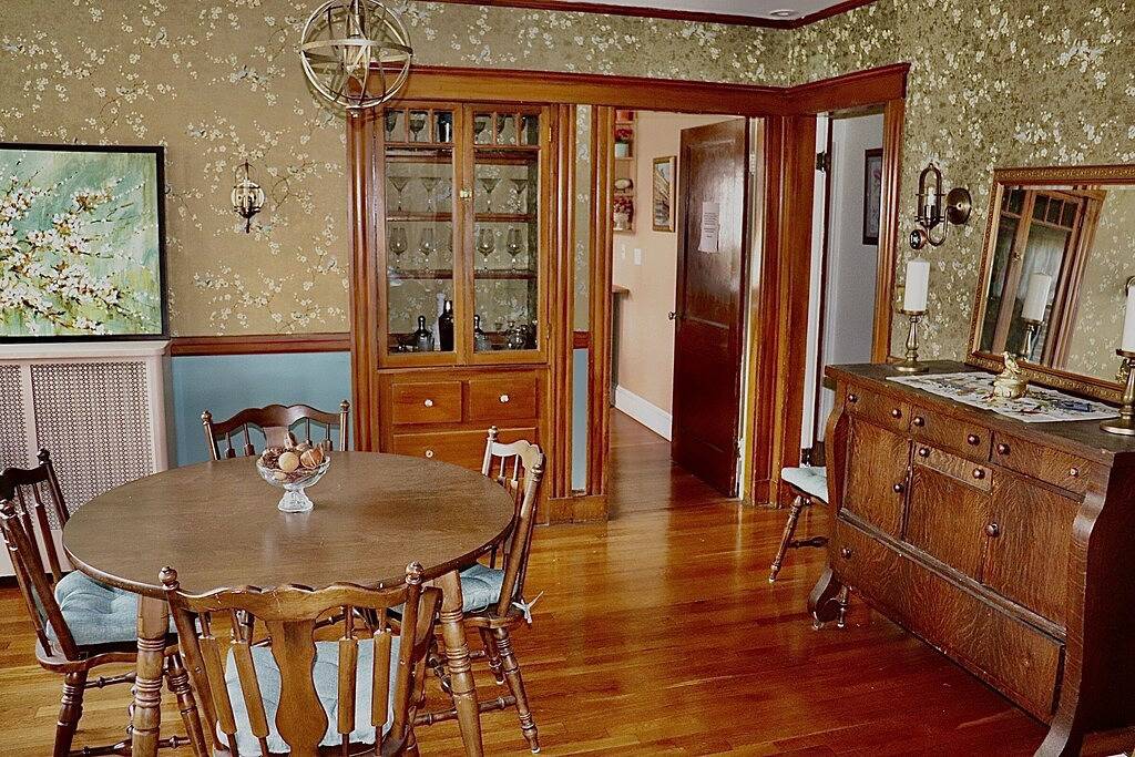 \"The In & Out Room\" at Tph - Boston in Boston, Massachusetts