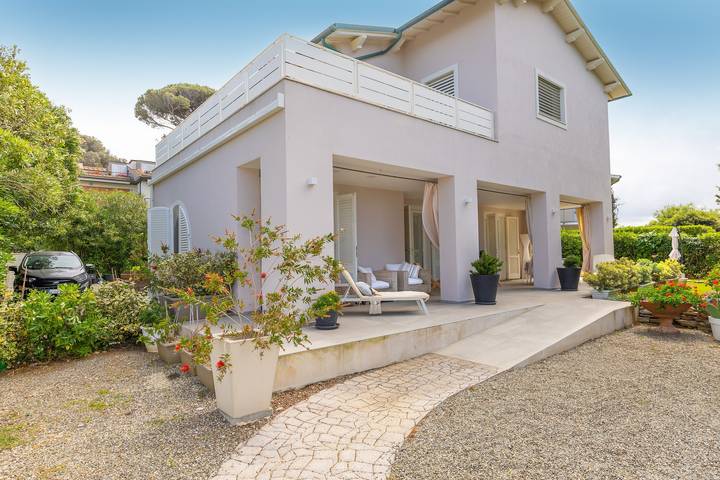 Ferienwohnung für 6 Personen, mit Garten