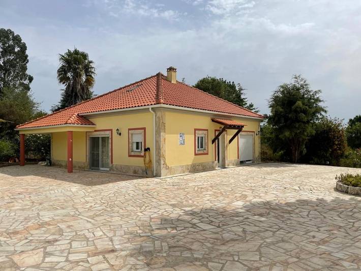 Casa rural para 12 personas, con piscina además de vistas y jardín, Familias con niños en Óbidos - 3