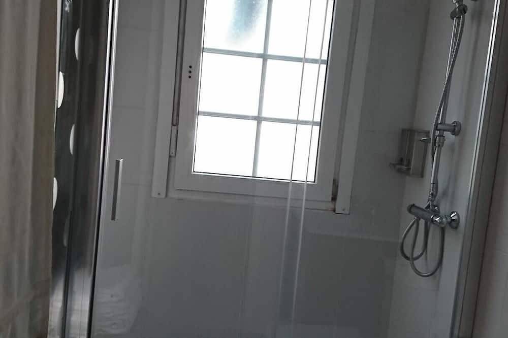 Entire apartment, Homerez - Apt in La Coruña with garden in La Coruña, Galician Coast