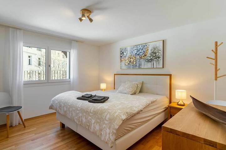Ganze Wohnung, Gemütliche Wohnung für 4 Gäste mit  W-Lan, TV, Terrasse und Panoramablick in Kandersteg, Frutigen - Lenk - Adelboden