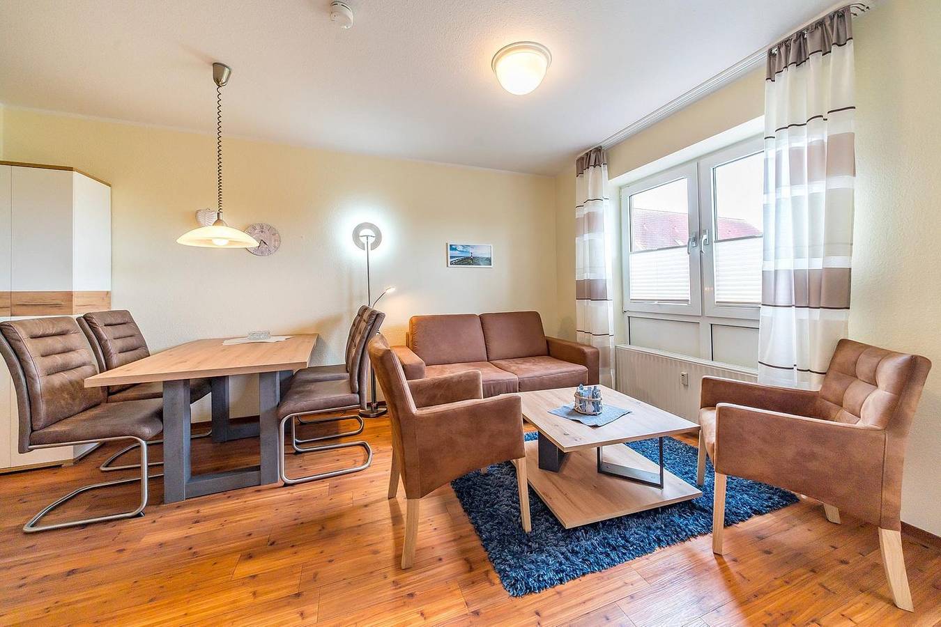 Ganze Wohnung, Hundefreundliche Ferienwohnung mit Wlan und Balkon in Deichlage an der Nordsee in Wangerland, Südliche Nordseeküste